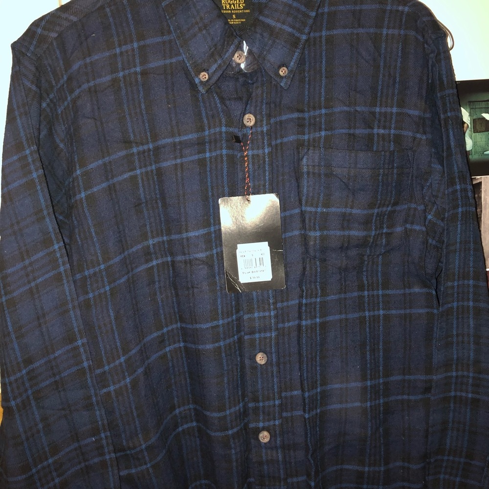 Rugged Trails Flannel Small New With Tags.